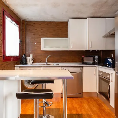 Sherry Center Apartment
